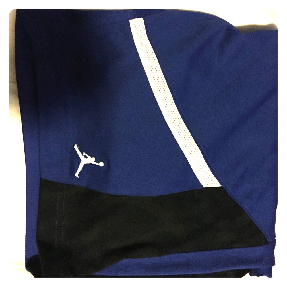 (Men’s) Blue Jordan shorts